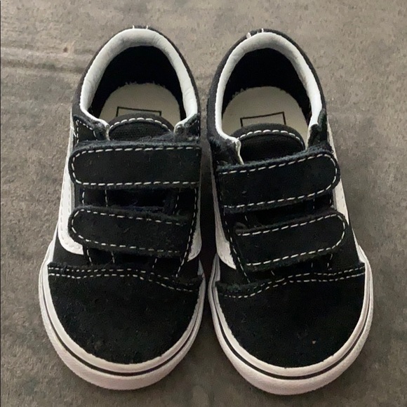 Black Classic Vans for Toddler - Picture 3 of 4